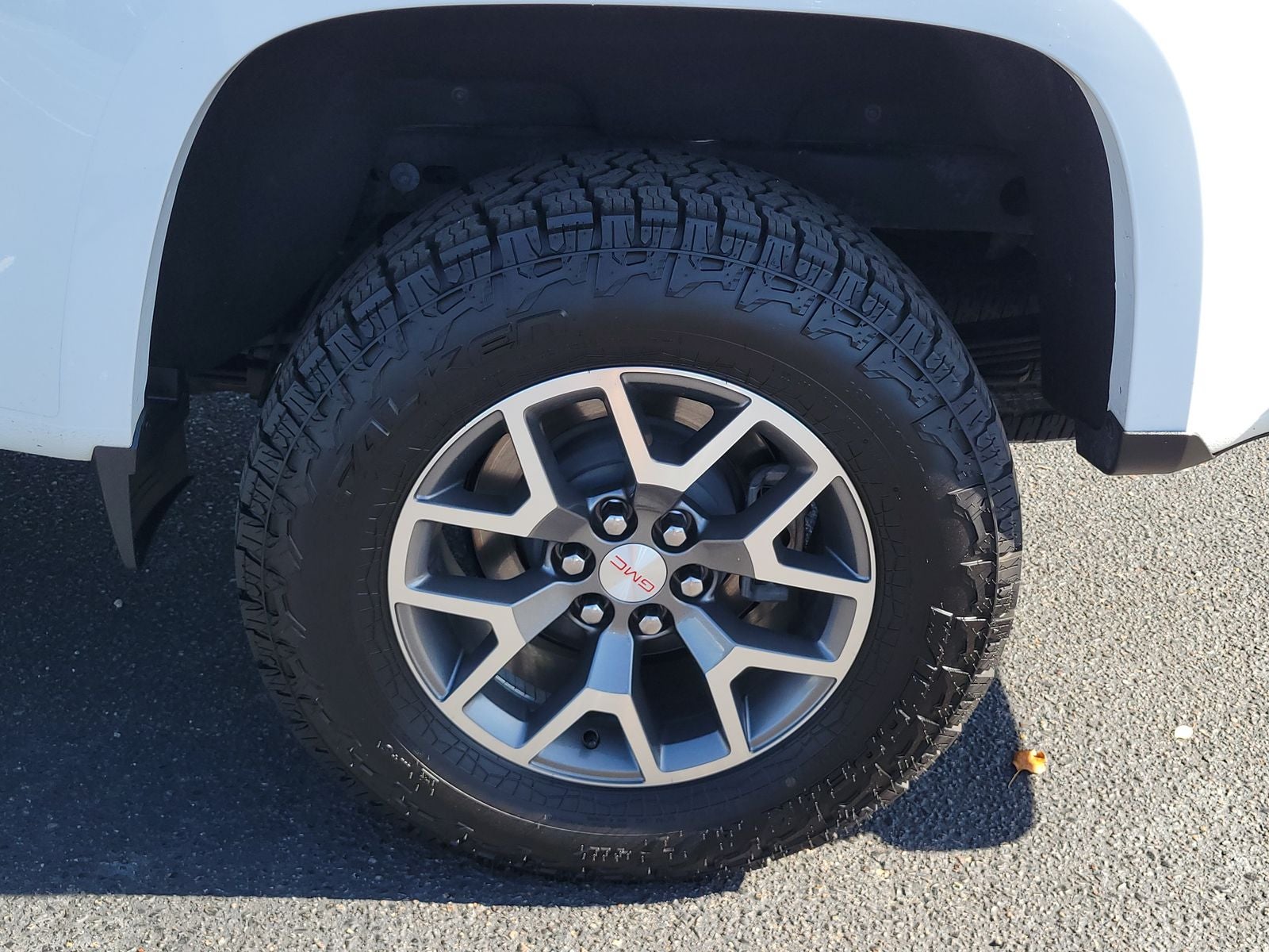 2022 GMC Canyon AT4 w/Leather