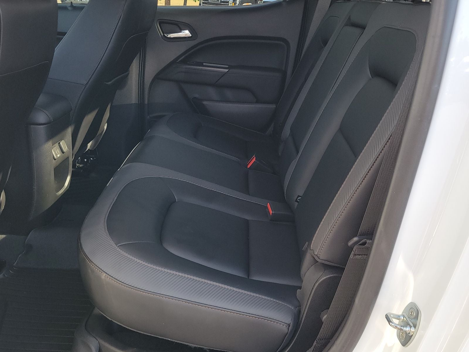 2022 GMC Canyon AT4 w/Leather