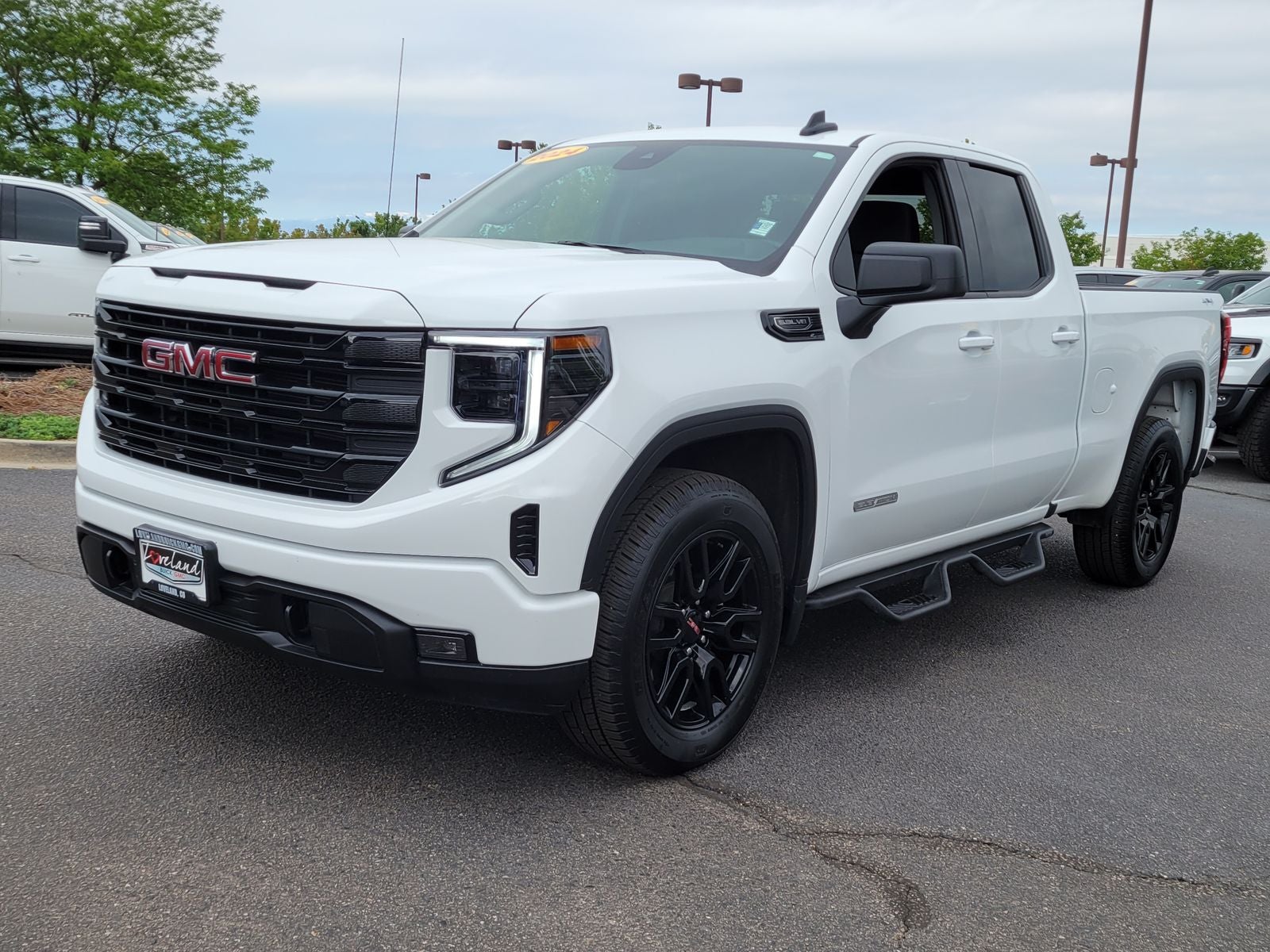 2024 GMC Sierra 1500 Elevation