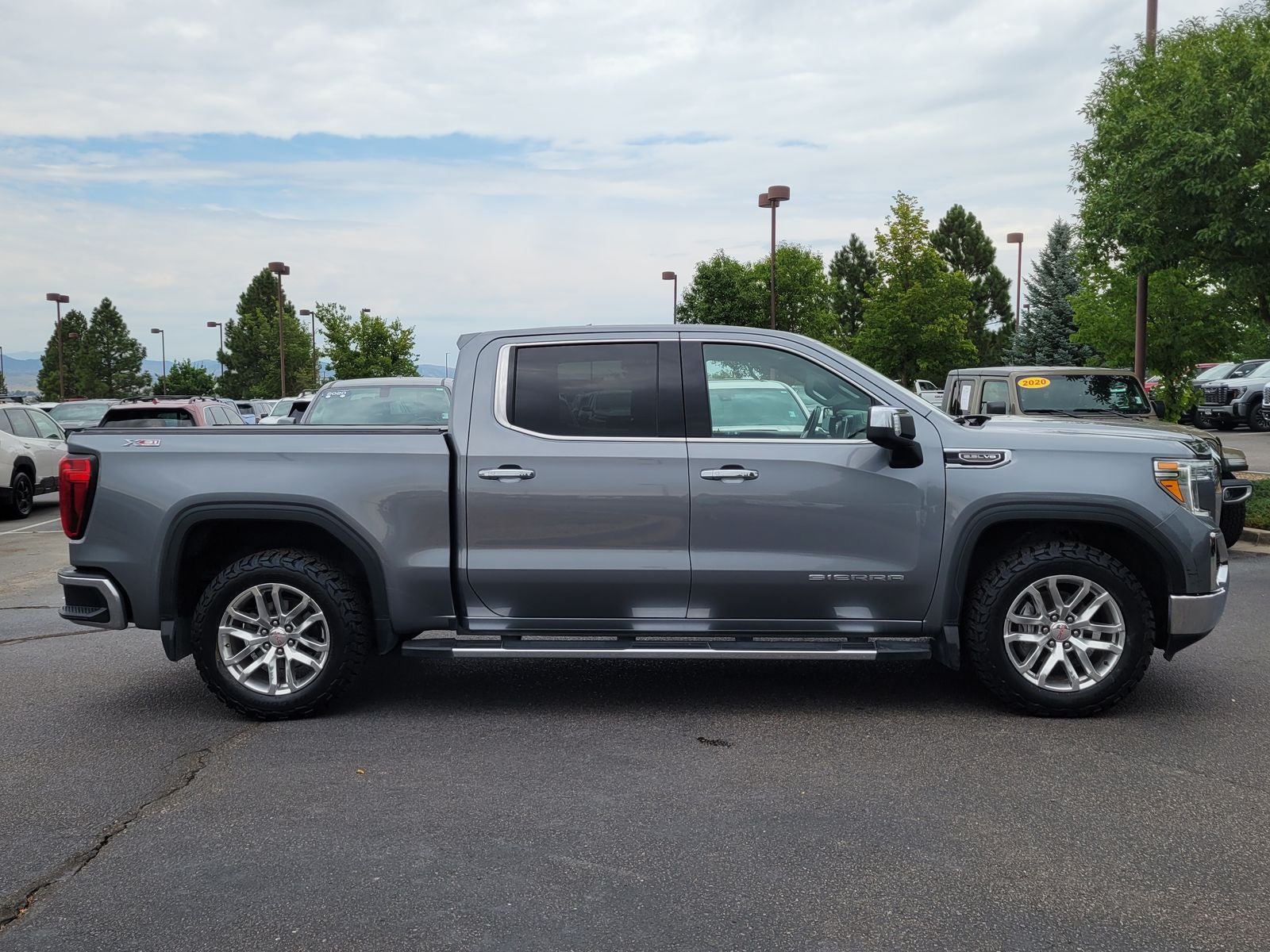 2021 GMC Sierra 1500 SLT