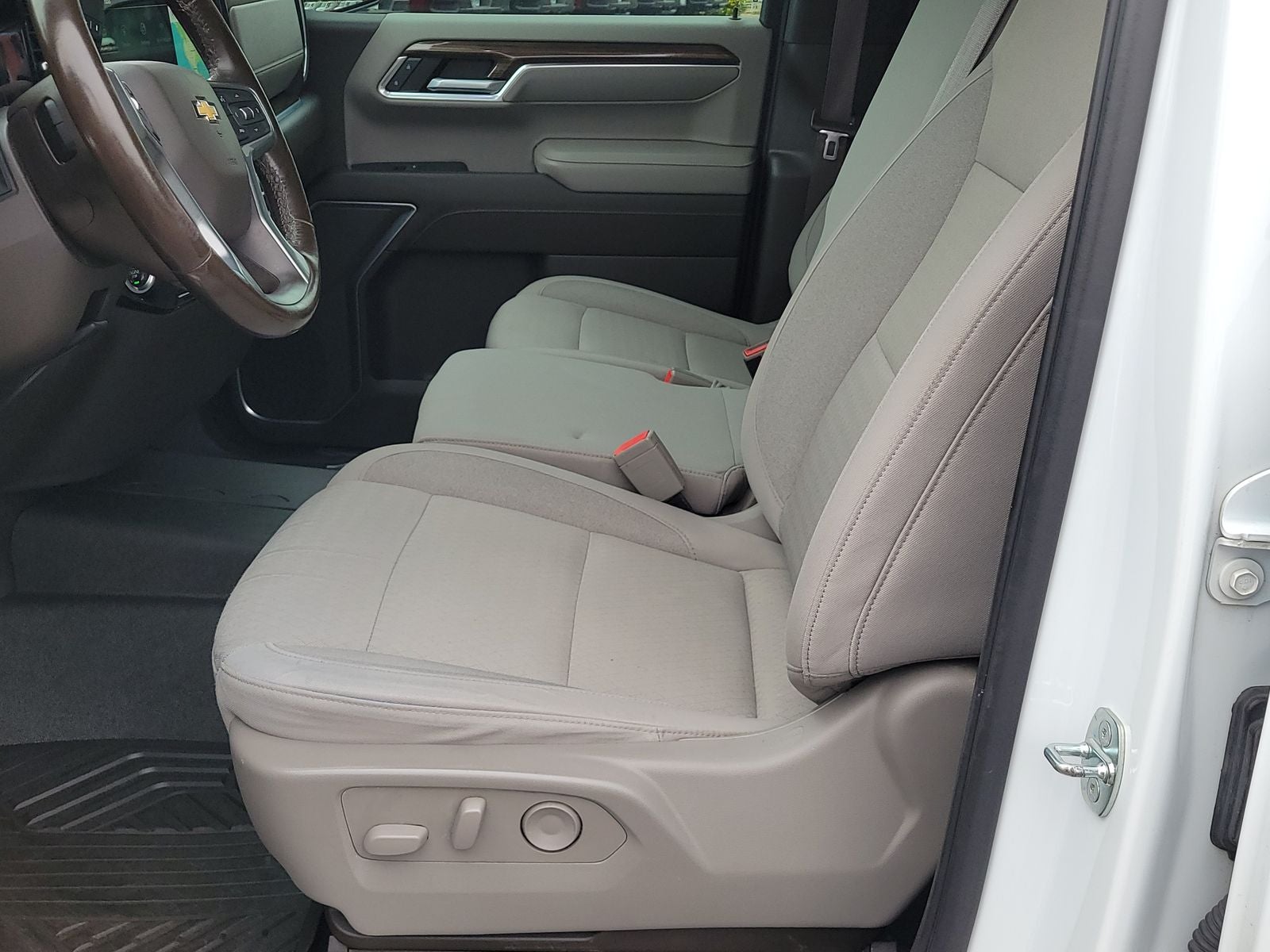 2022 Chevrolet Silverado 1500 LT LT1