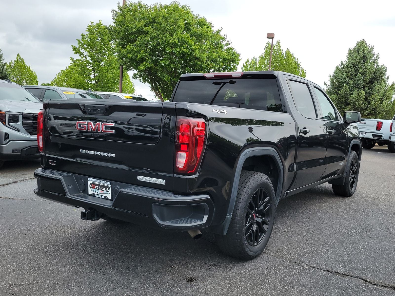 2023 GMC Sierra 1500 Elevation