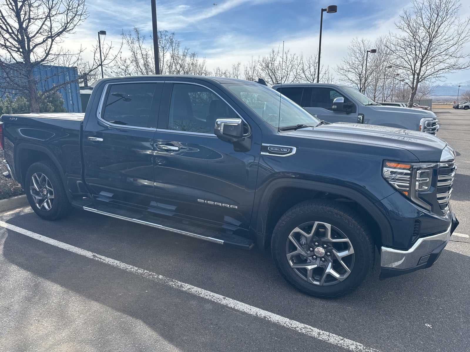 2022 GMC Sierra 1500 SLT