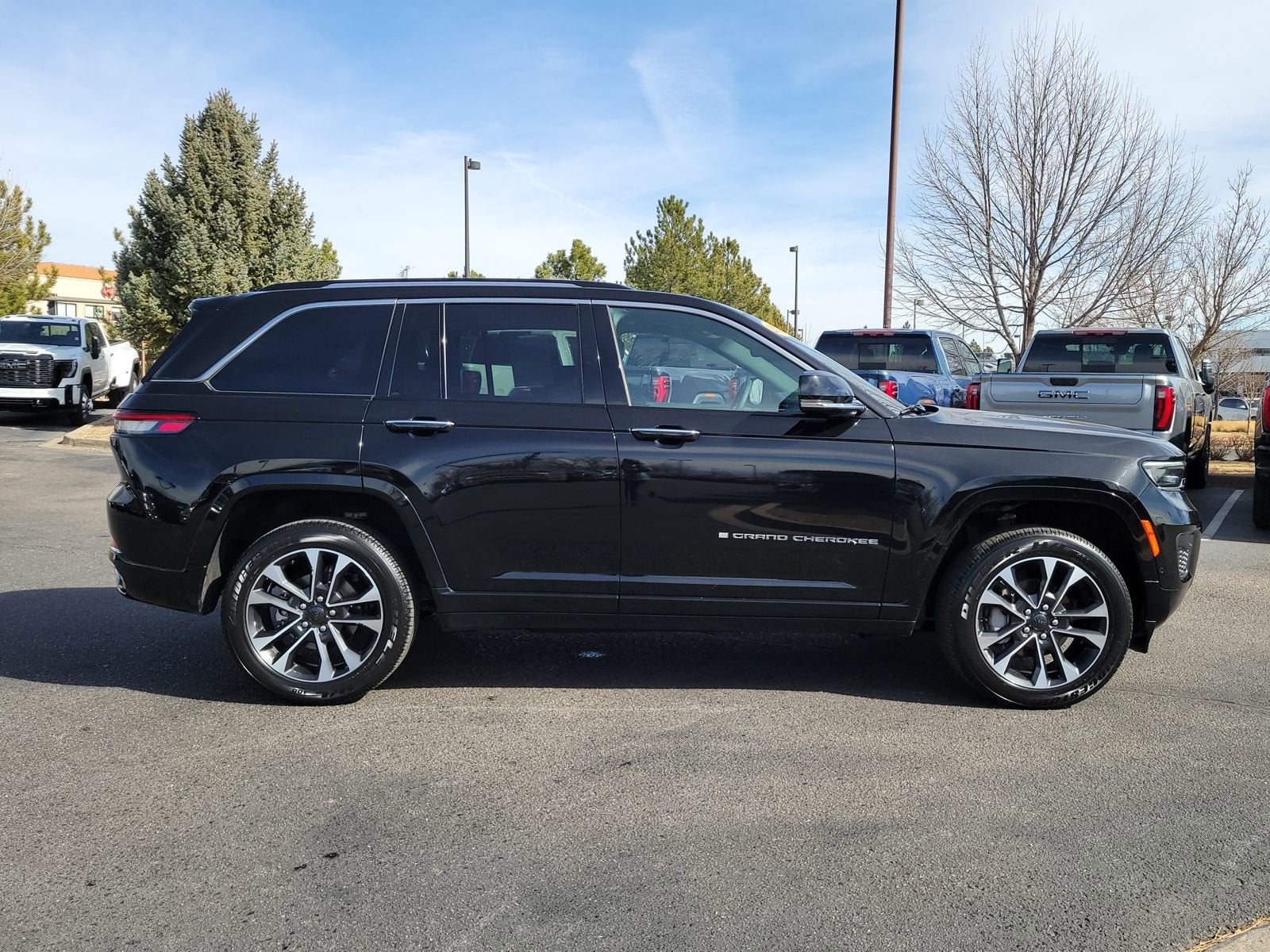 2022 Jeep Grand Cherokee Overland