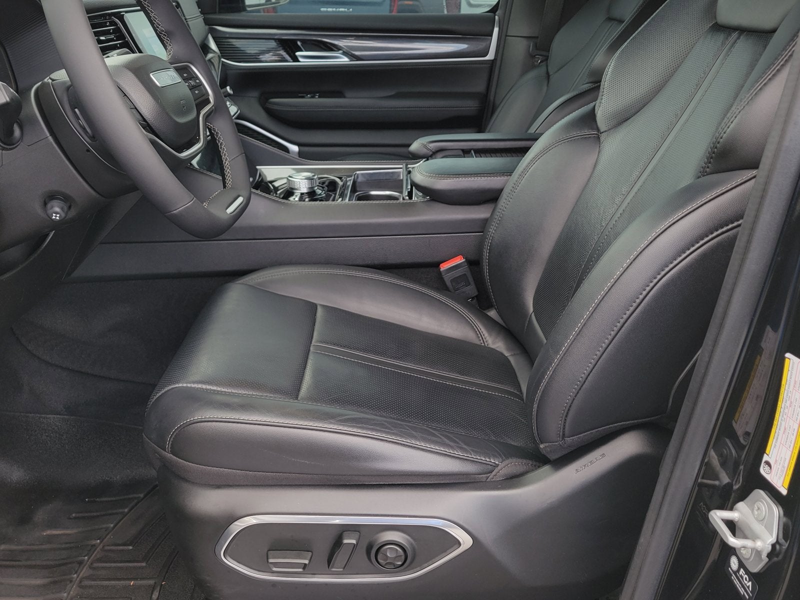 2022 Jeep Wagoneer Series I