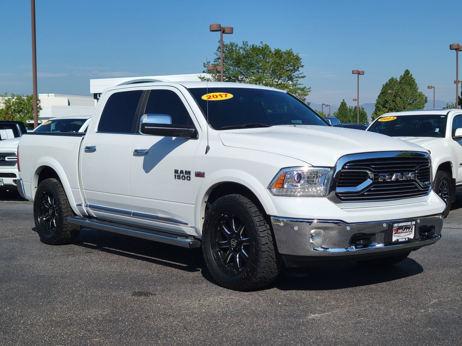 2017 RAM 1500 Limited Crew Cab 4x4 5'7" Box