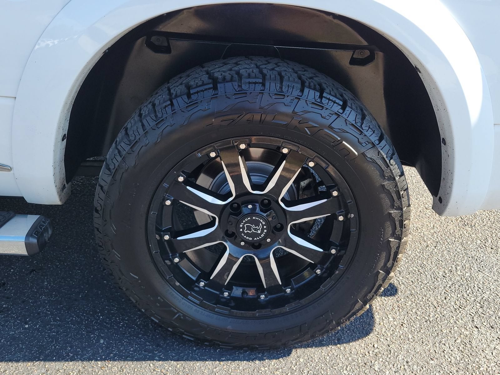 2017 RAM 1500 Limited Crew Cab 4x4 5'7" Box