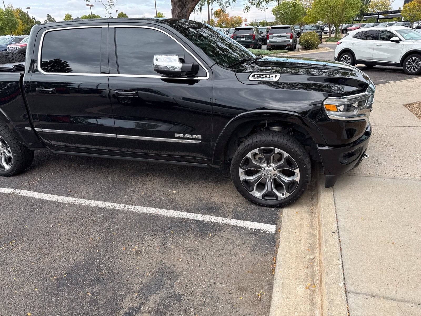 2023 RAM 1500 Limited Crew Cab 4x4 5'7" Box