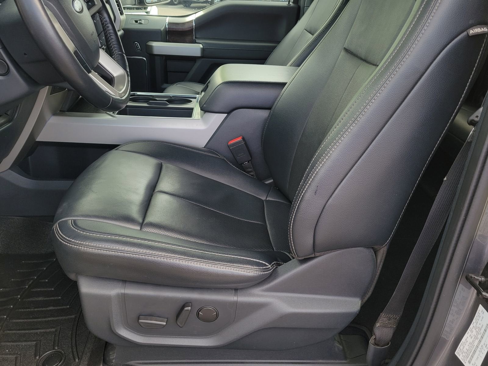 2022 Ford Super Duty F-350 SRW XL