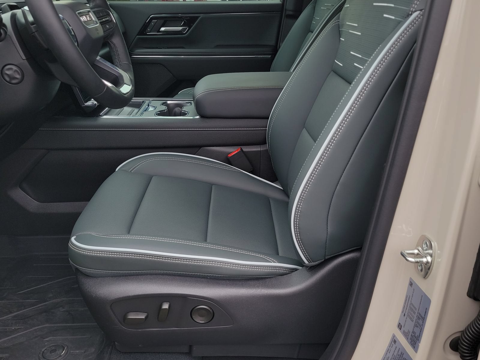 2026 GMC Sierra EV AT4 Extended Range