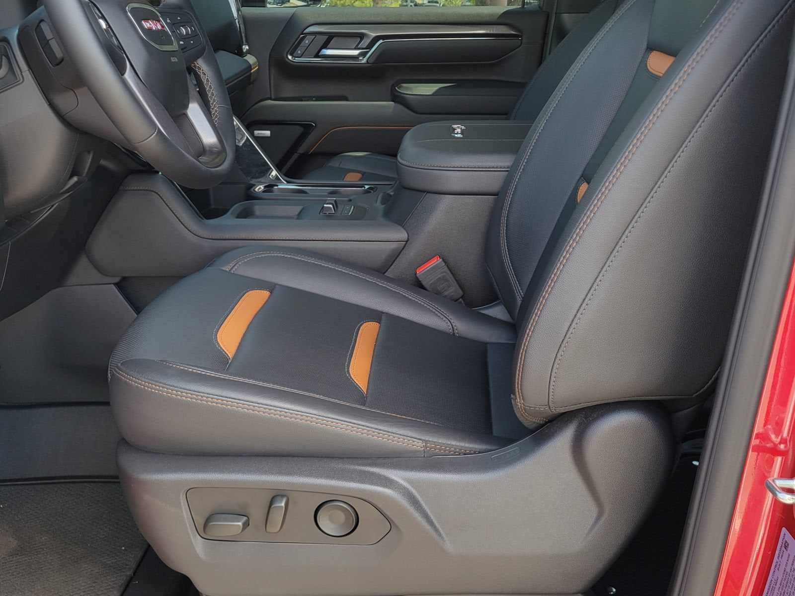 2025 GMC Sierra 2500 HD AT4