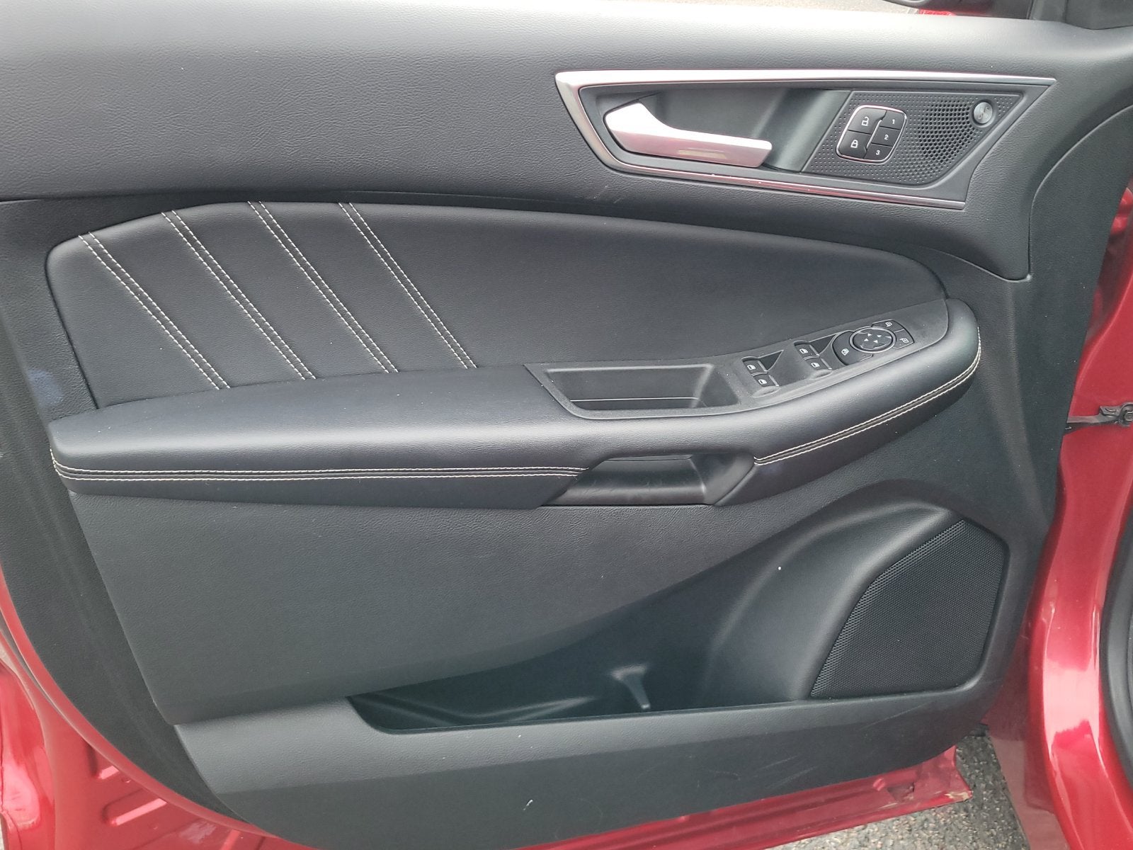 2022 Ford Edge ST