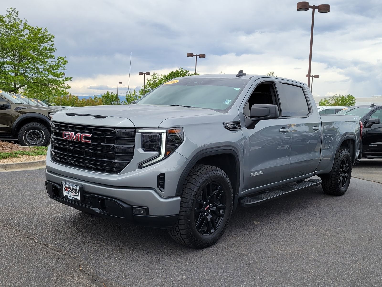2024 GMC Sierra 1500 Elevation