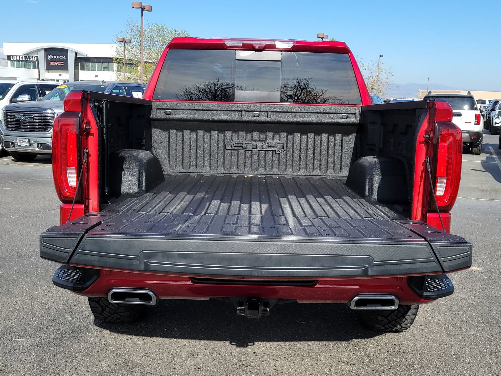 2023 GMC Sierra 1500 AT4