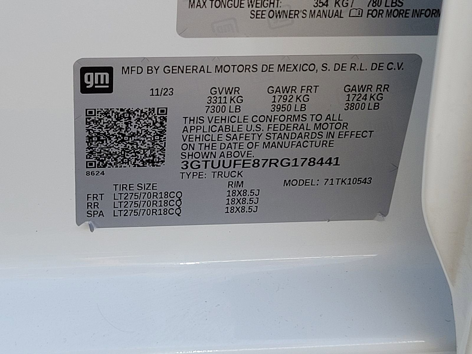 2024 GMC Sierra 1500 AT4X