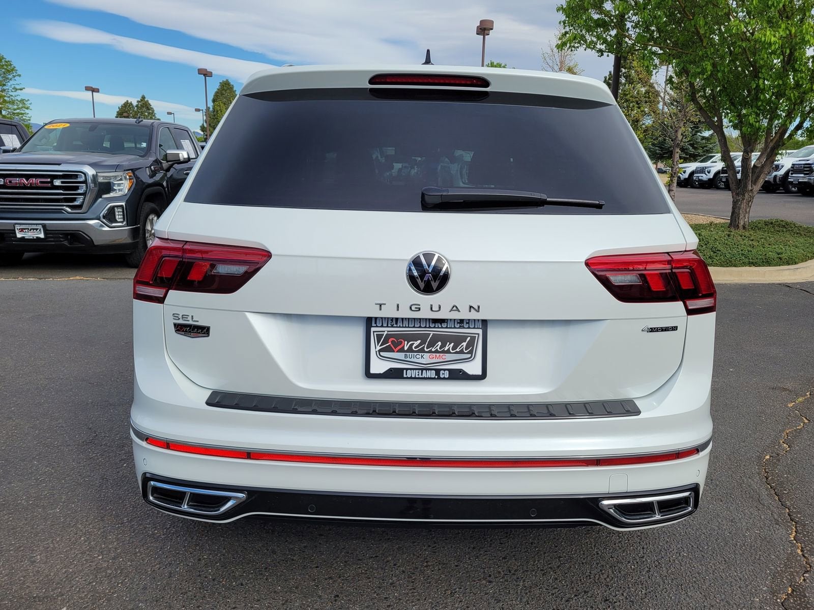 2023 Volkswagen Tiguan SEL R-Line