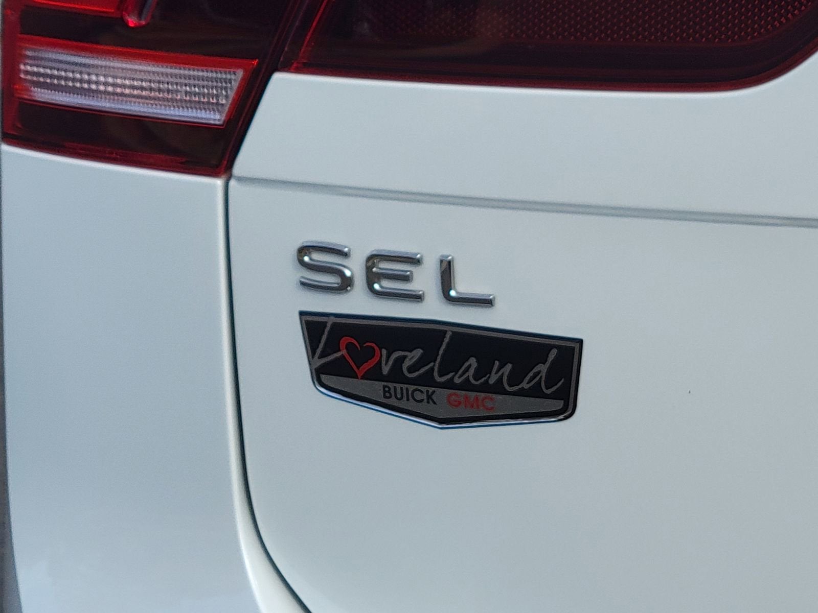 2023 Volkswagen Tiguan SEL R-Line