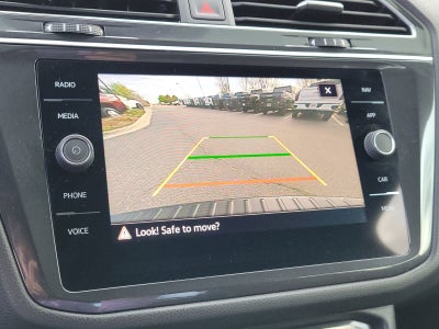 2023 Volkswagen Tiguan SEL R-Line