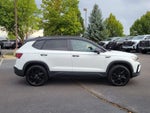 2024 Volkswagen Taos 1.5T SE Black