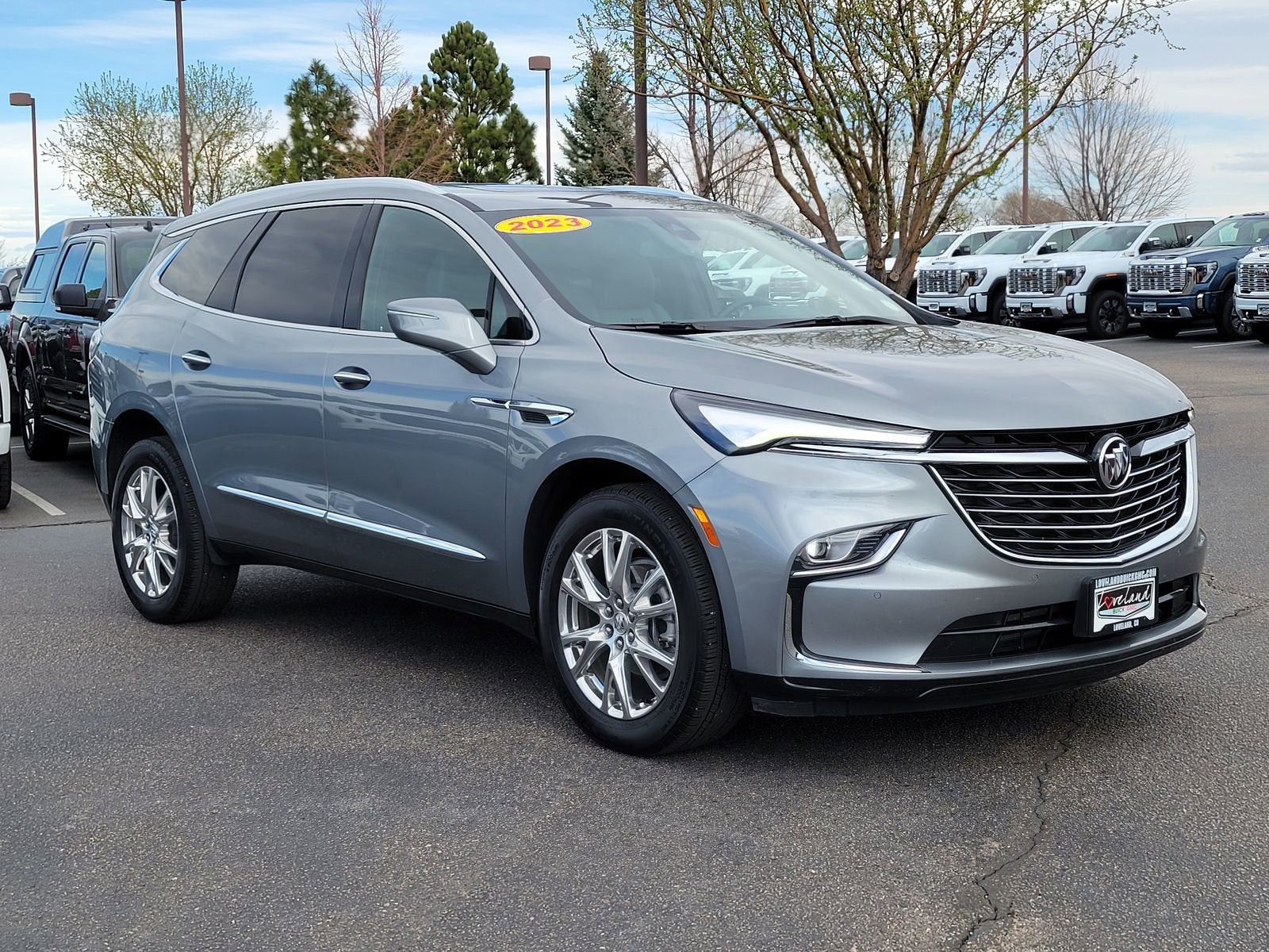 2023 Buick Enclave Essence