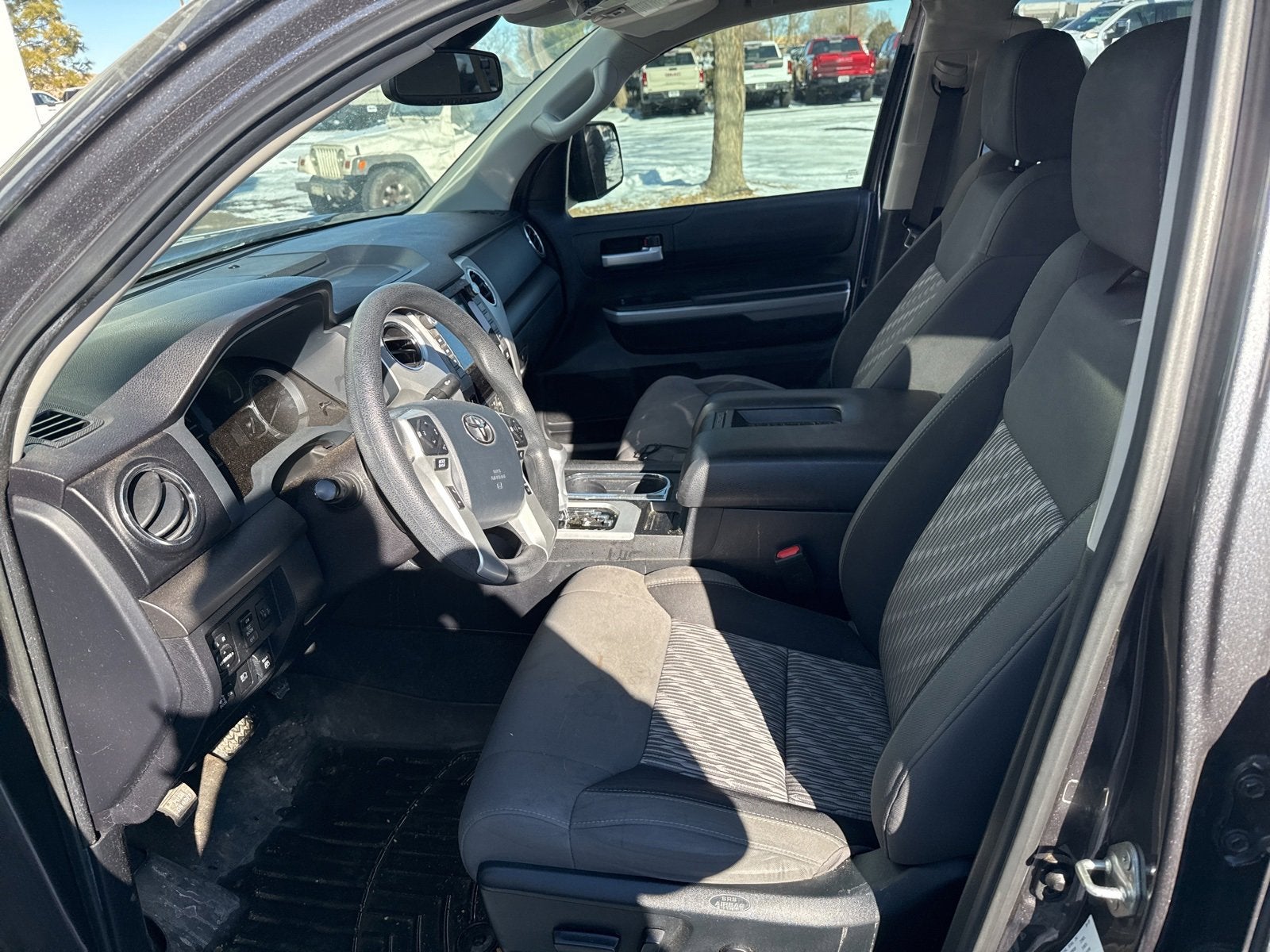 2020 Toyota Tundra 4WD SR5