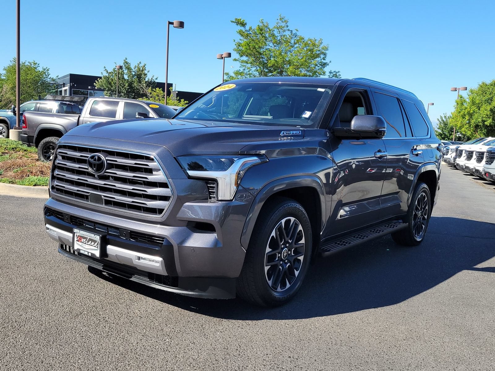 2024 Toyota Sequoia SR5