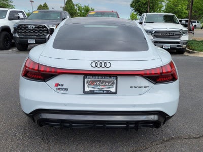 2022 Audi RS e-tron GT Base