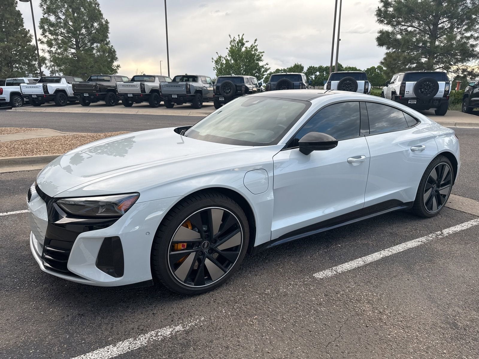 2022 Audi RS e-tron GT Base