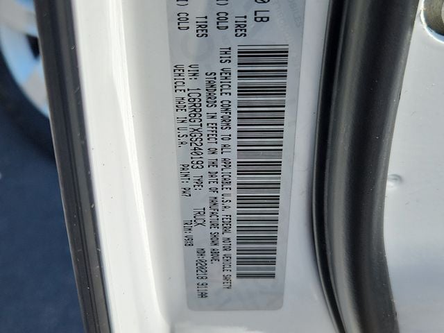 2016 RAM 1500 SLT