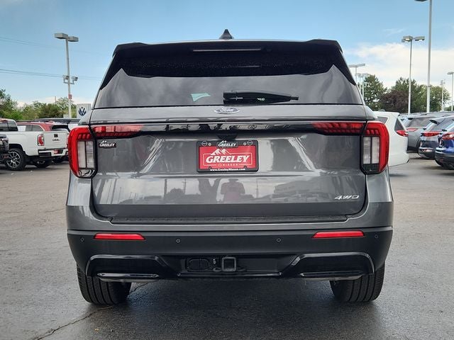 2025 Ford Explorer ST-Line