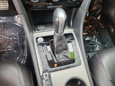2020 Volkswagen Passat 2.0T R-Line