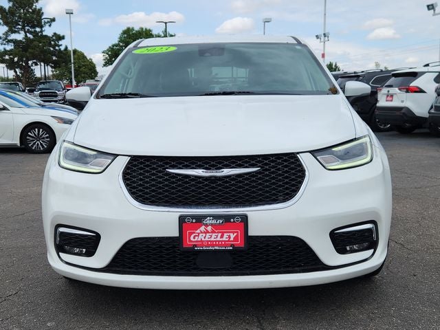 2023 Chrysler Pacifica Hybrid Touring L