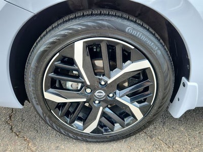 2024 Nissan Versa SR
