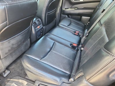 2016 Nissan Pathfinder Platinum