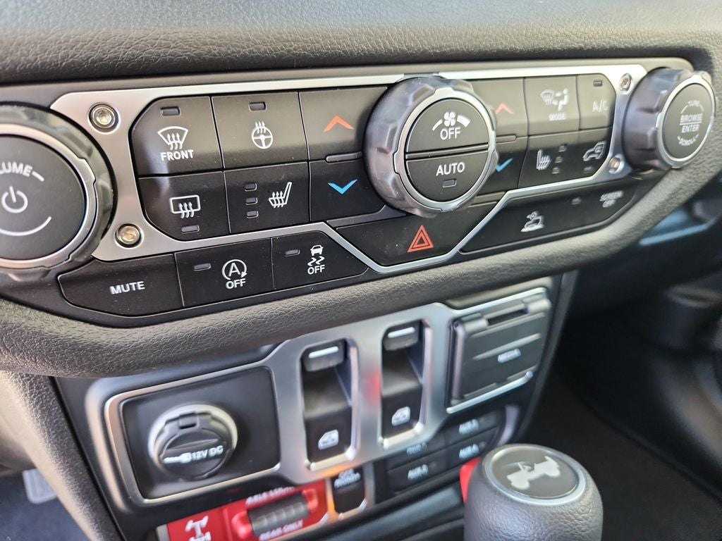 2026 Jeep Wrangler 2-Door Willys - Photo 14