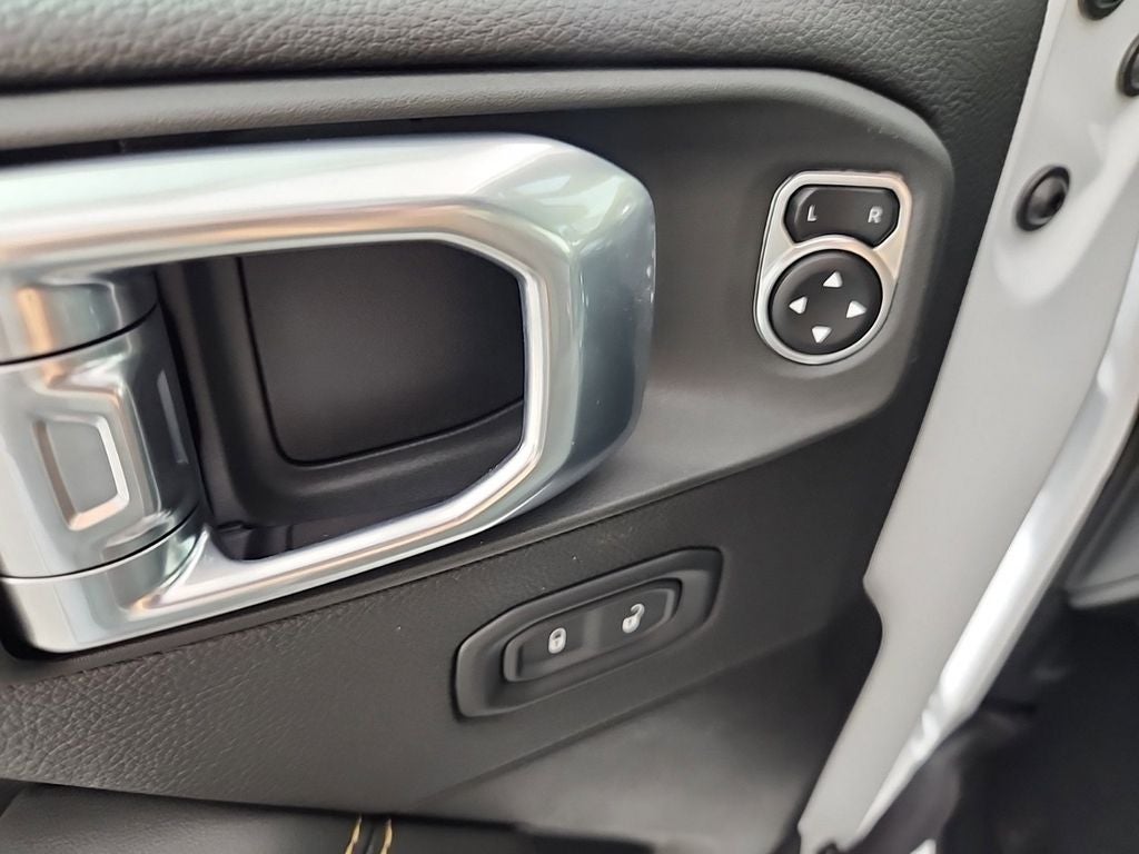 2024 Jeep Wrangler WRANGLER 4-DOOR SAHARA