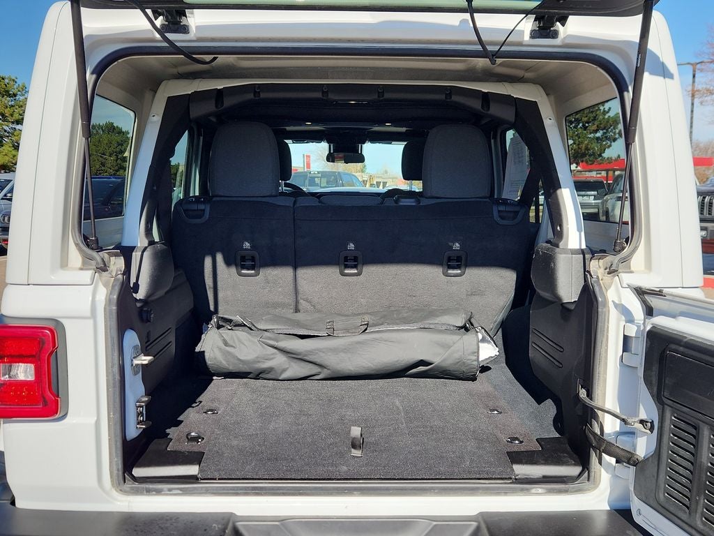 2024 Jeep Wrangler 4-Door Sahara 4x4