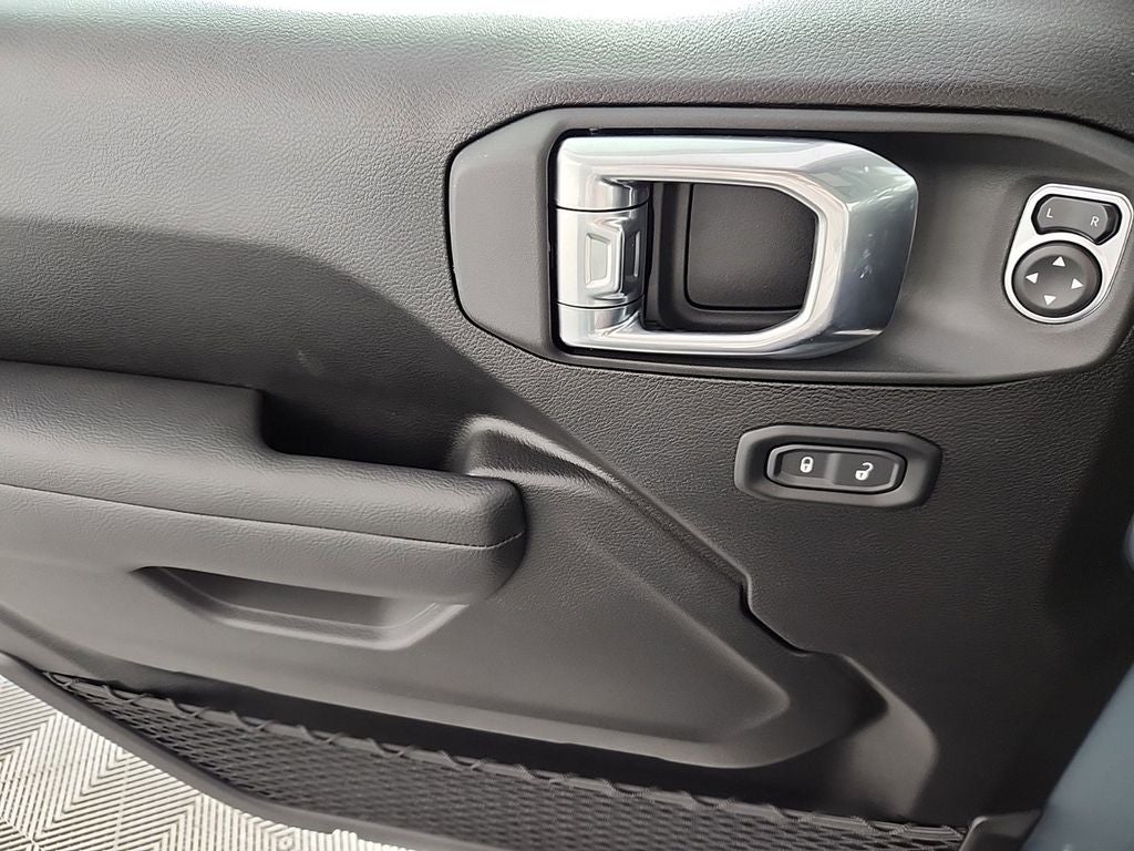 2025 Jeep Wrangler WRANGLER 4-DOOR RUBICON