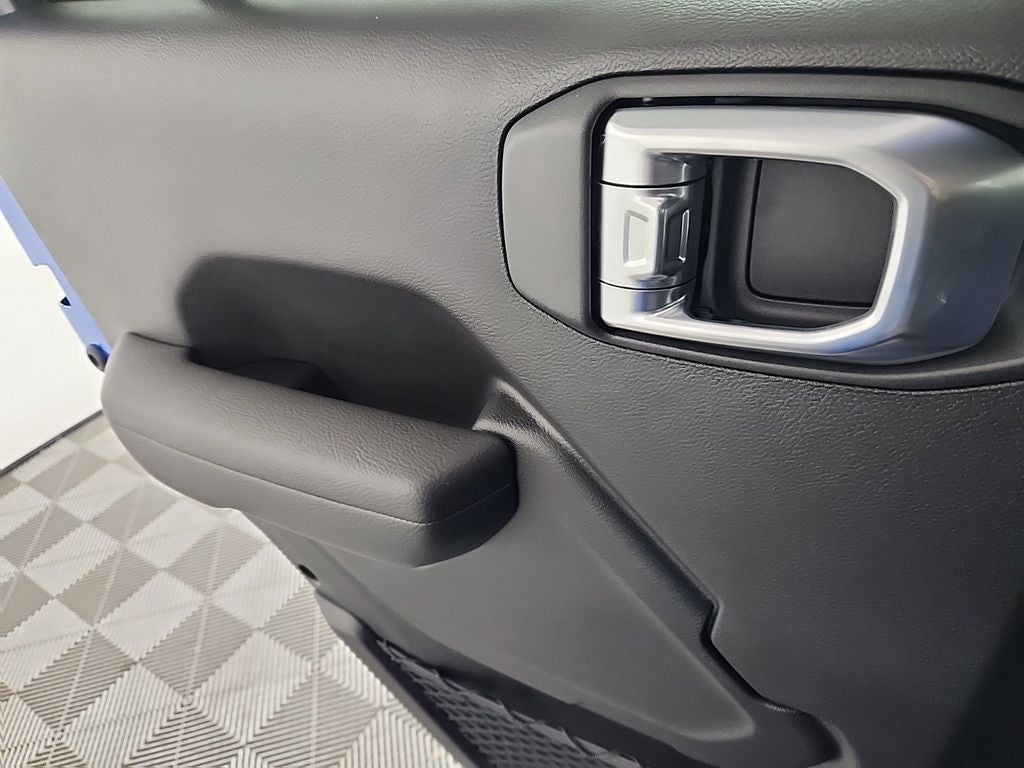 2025 Jeep Wrangler WRANGLER 4-DOOR RUBICON