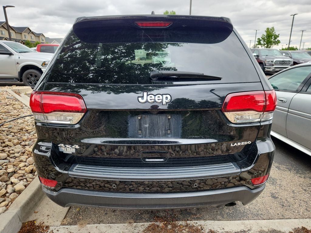 2021 Jeep Grand Cherokee Laredo X 4x4