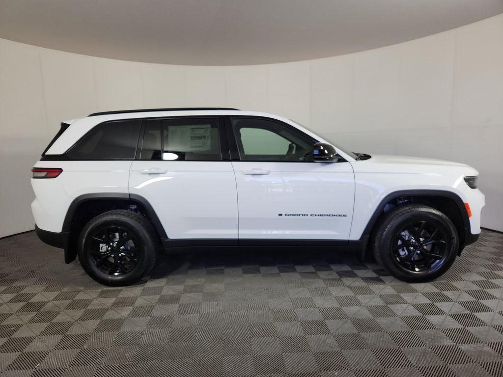2025 Jeep Grand Cherokee GRAND CHEROKEE ALTITUDE X 4X4