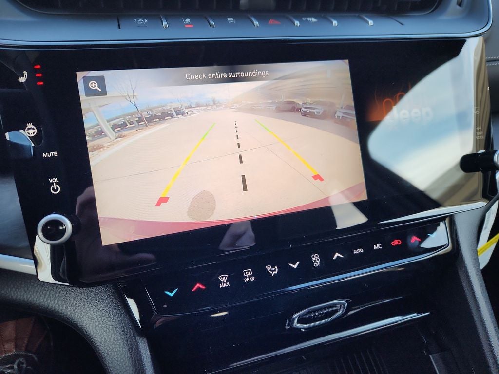 2026 Jeep Grand Cherokee GRAND CHEROKEE LAREDO ALTITUDE 4X4