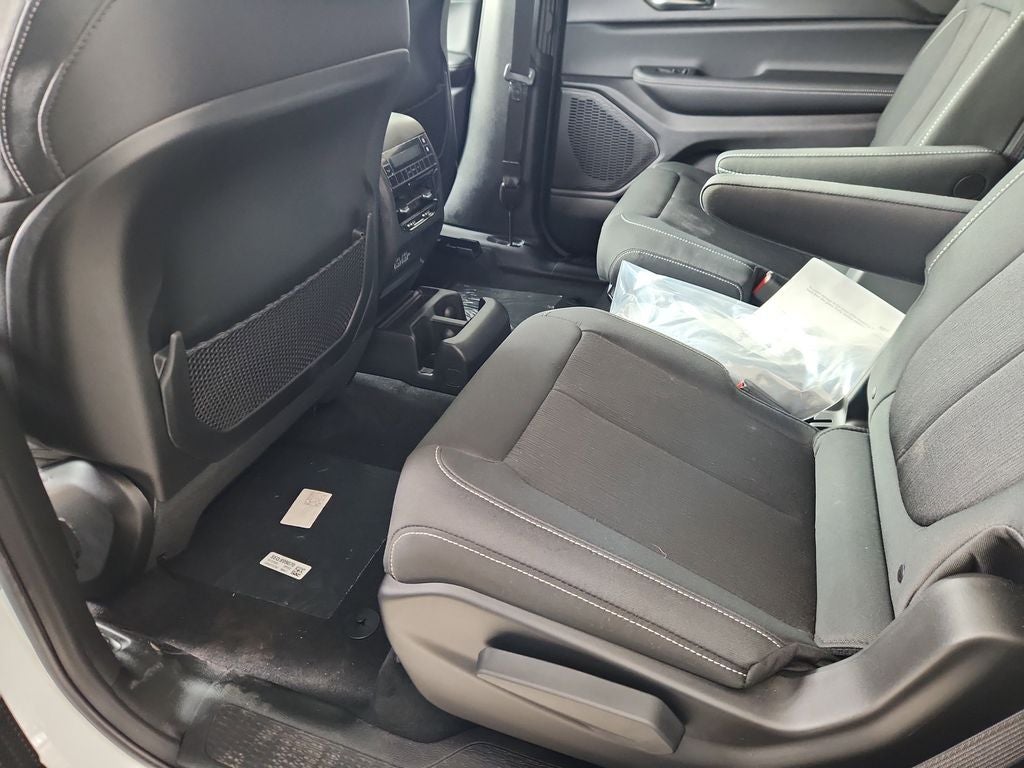 2025 Jeep Grand Cherokee L GRAND CHEROKEE L LAREDO X 4X4