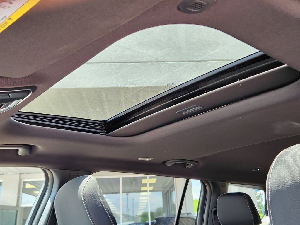 2025 Jeep Grand Cherokee L GRAND CHEROKEE L LAREDO X 4X4