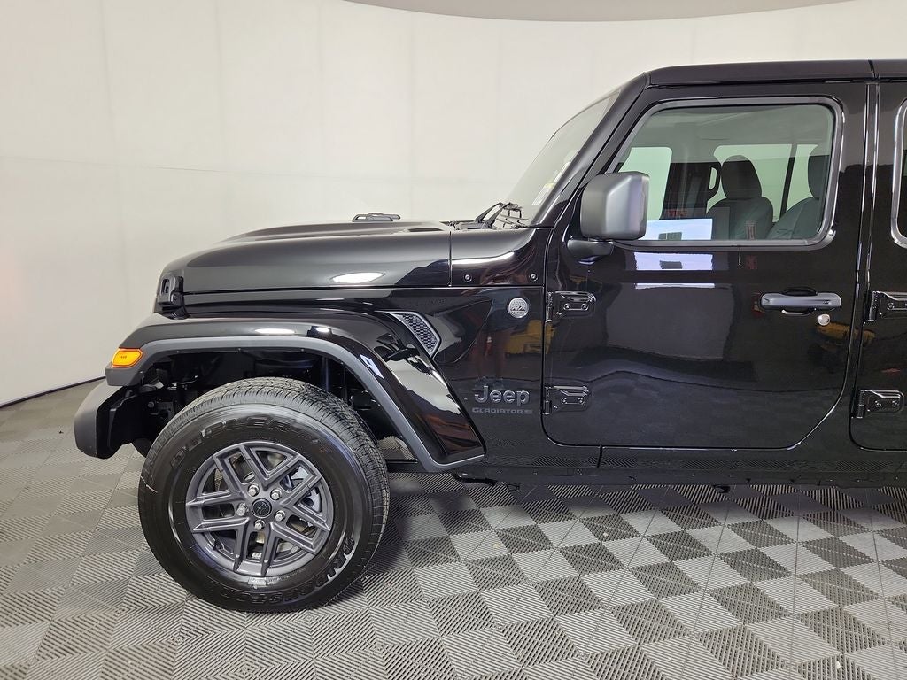2025 Jeep Gladiator GLADIATOR SPORT S 4X4