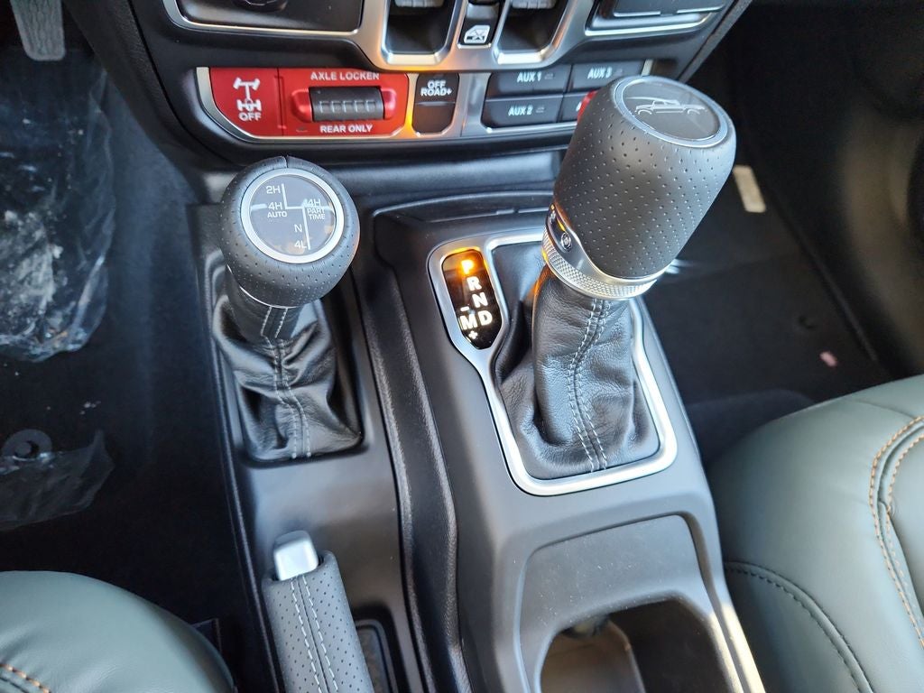 2026 Jeep Gladiator GLADIATOR MOJAVE X 4X4