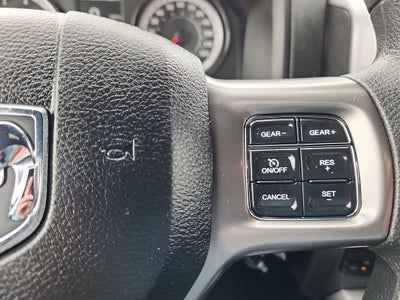 2023 RAM 1500 Classic Warlock Crew Cab 4x4 5'7' Box