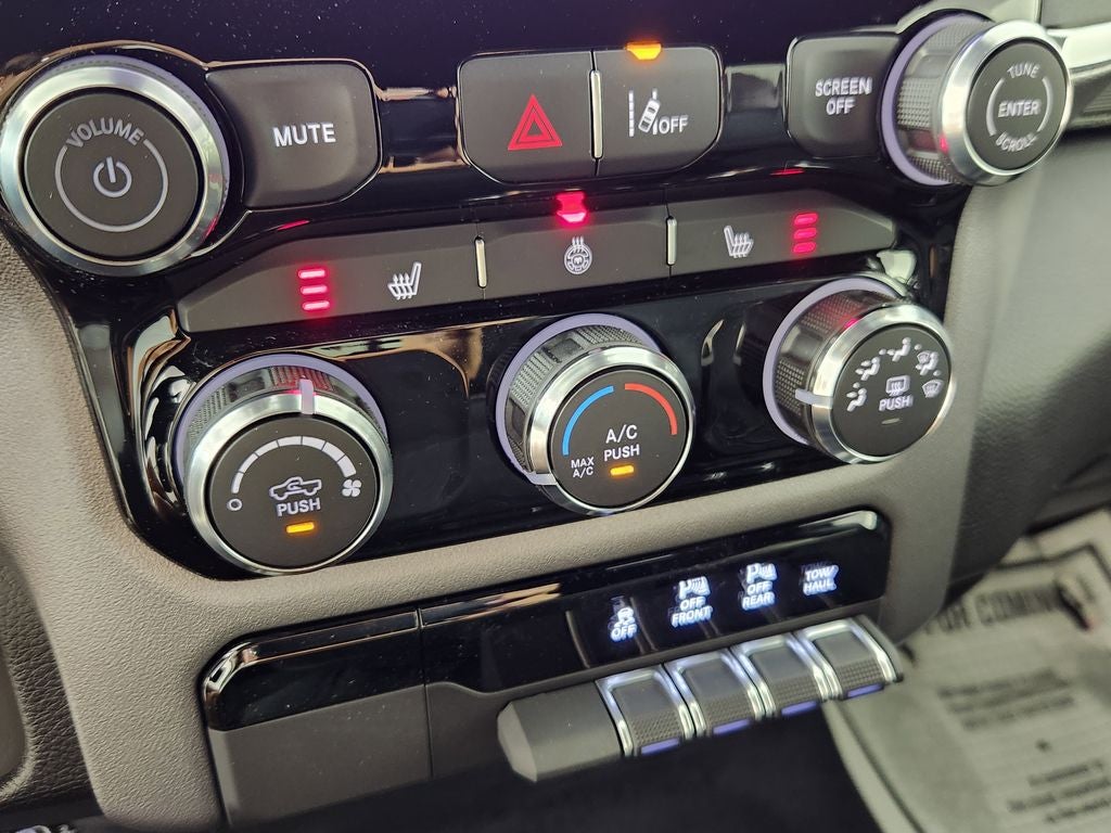 2026 RAM 1500 RAM 1500 BIG HORN CREW CAB 4X4 5'7' BOX