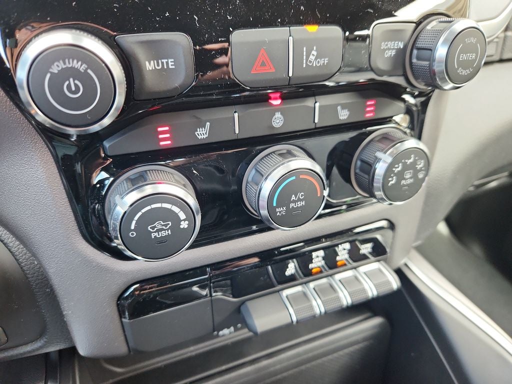 2026 RAM 1500 RAM 1500 BIG HORN CREW CAB 4X4 5'7' BOX