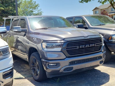 2020 RAM 1500 Big Horn Crew Cab 4x4 5'7' Box